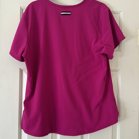 Koi scrub top - Picture 4 of 4